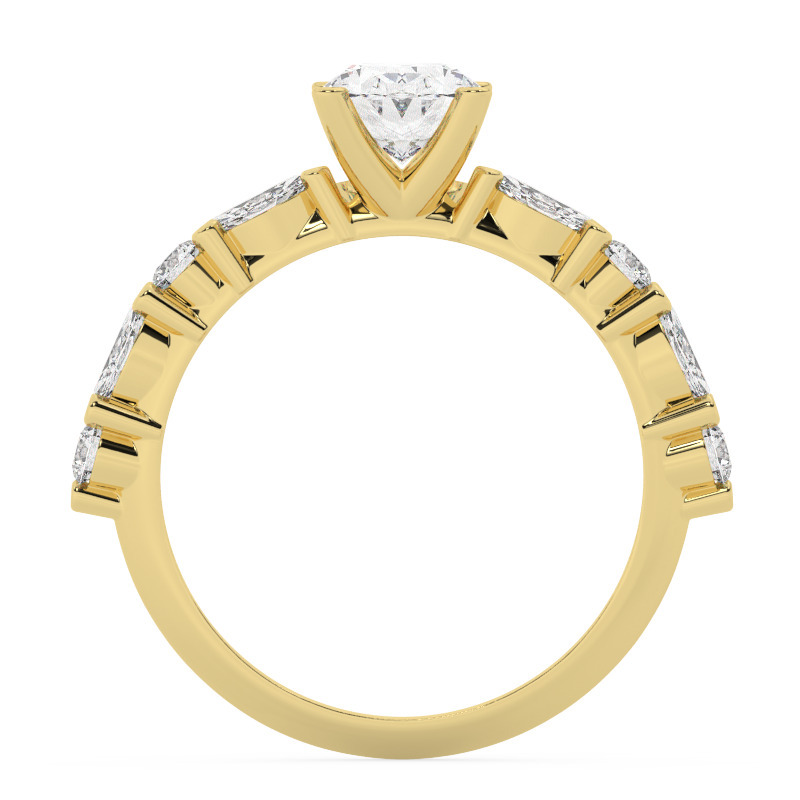 טבעת אירוסין סוליטר ויהלומים בצדדים דגם 50068 כסף מצופה זהב צהוב במרכז יהלום מעבדה 1.50 קראט בחיתוך אובל עם תעודה גמולוגית אירופאית IGI מסביב ובצדדים יהלומי מעבדה במשקל של 0.40 קראט בנוסף 0.20 קראט – תמונה 3