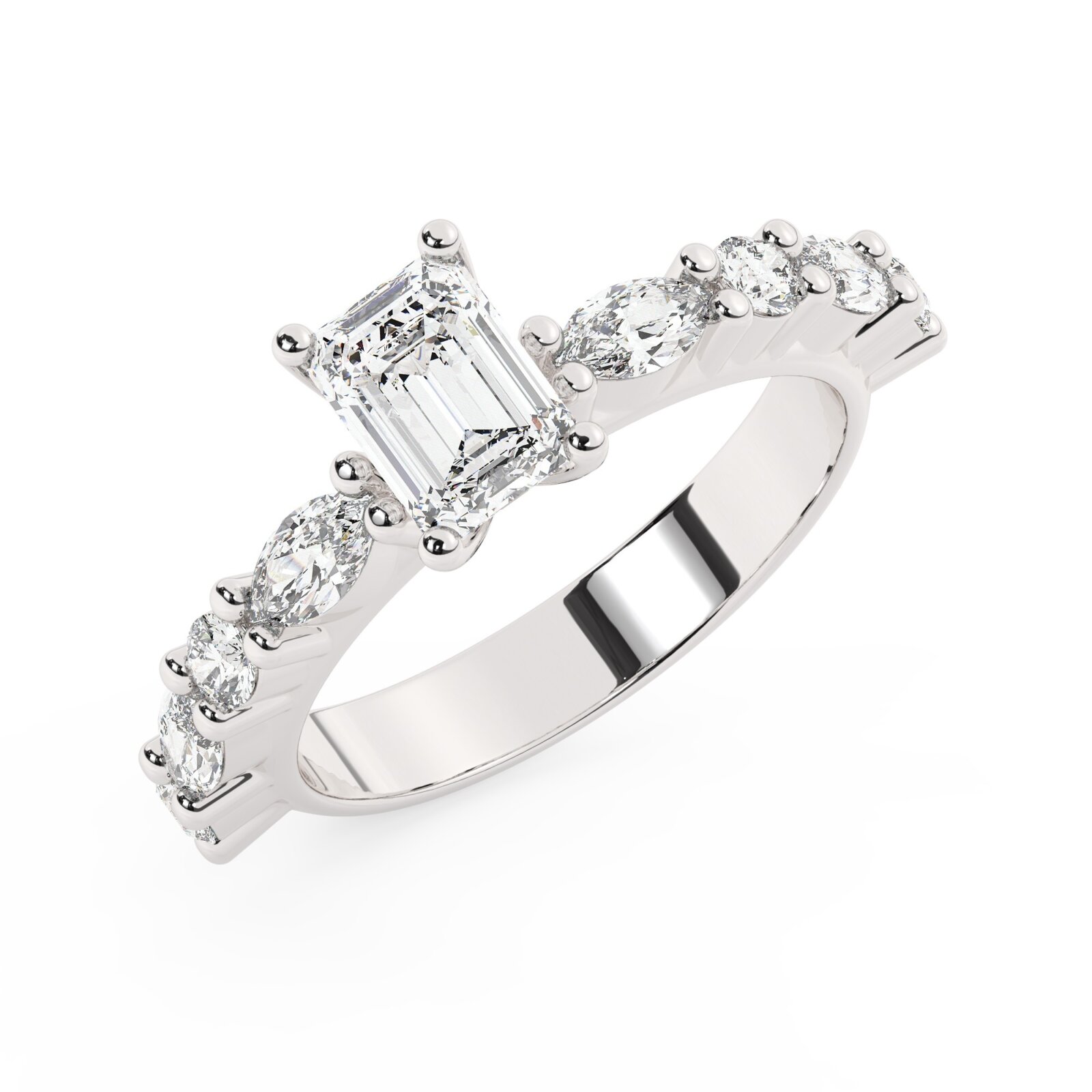 טבעת אירוסין סוליטר ויהלומים בצדדים דגם 50068 כסף מצופה זהב לבן במרכז יהלום מעבדה 1 קראט בחיתוך אמרלד עם תעודה גמולוגית אירופאית IGI מסביב ובצדדים יהלומי מעבדה במשקל של 0.40 קראט בנוסף 0.20 קראט