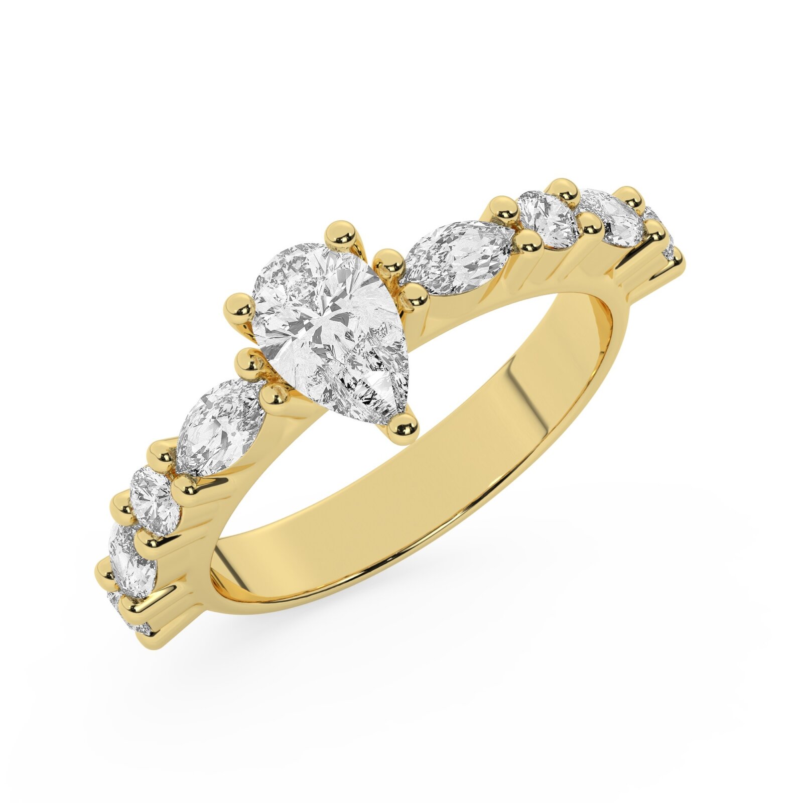 טבעת אירוסין סוליטר ויהלומים בצדדים דגם 50068 כסף מצופה זהב צהוב במרכז יהלום מעבדה 1.50 קראט בחיתוך טיפה עם תעודה גמולוגית אירופאית IGI מסביב ובצדדים יהלומי מעבדה במשקל של 0.40 קראט בנוסף 0.20 קראט