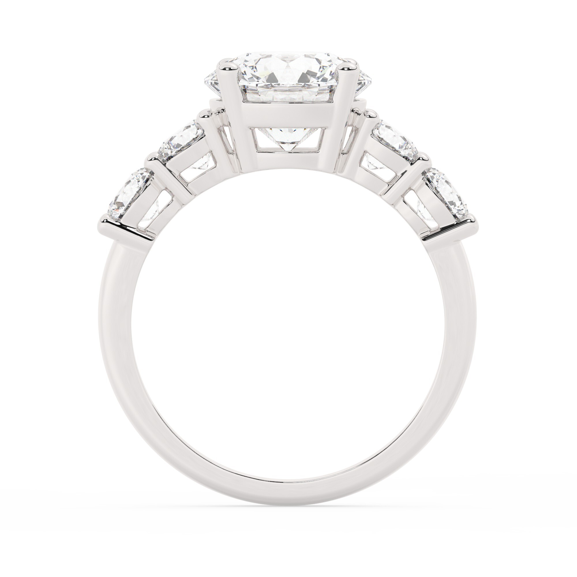 טבעת אירוסין סוליטר וזירקונים בצדדים דגם 50030 זהב לבן 14 קראט במרכז זירקוניה 4 קראט בחיתוך עגול מסביב ובצדדים זירקונים בחיתוך עגול – תמונה 3