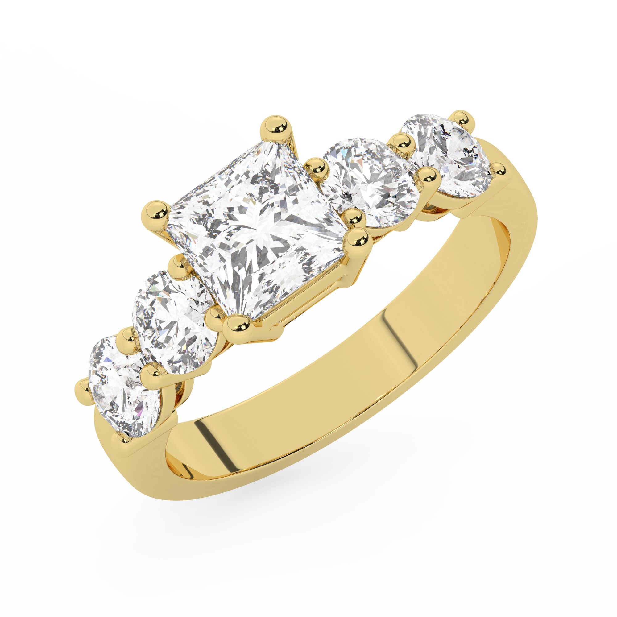 טבעת אירוסין סוליטר וזירקונים בצדדים דגם 50030 זהב צהוב 14 קראט במרכז זירקוניה 2.50 קראט בחיתוך פרינסס מסביב ובצדדים זירקונים בחיתוך עגול