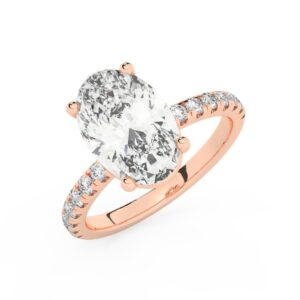 טבעת אירוסין סוליטר וזירקונים בצדדים דגם 50037 זהב אדום רוזגולד 14 קראט במרכז זירקוניה 4 קראט בחיתוך אובל מסביב ובצדדים זירקונים בחיתוך עגול