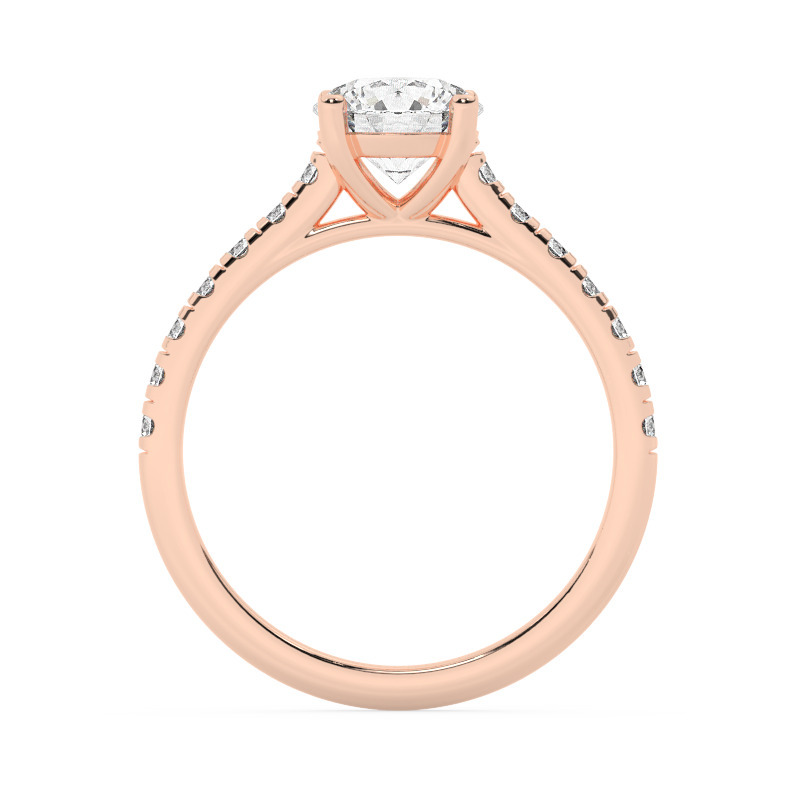 טבעת אירוסין סוליטר ויהלומים בצדדים דגם 50019 זהב אדום רוזגולד 14 קראט במרכז זירקוניה 0.50 קראט בחיתוך עגול מסביב ובצדדים זירקונים בחיתוך עגול – תמונה 3