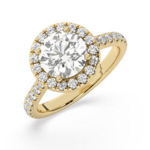 טבעת אירוסין היילו דגם 50026 כסף מצופה זהב צהוב במרכז זירקוניה 2.50 קראט בחיתוך עגול מסביב ובצדדים זירקונים בחיתוך עגול