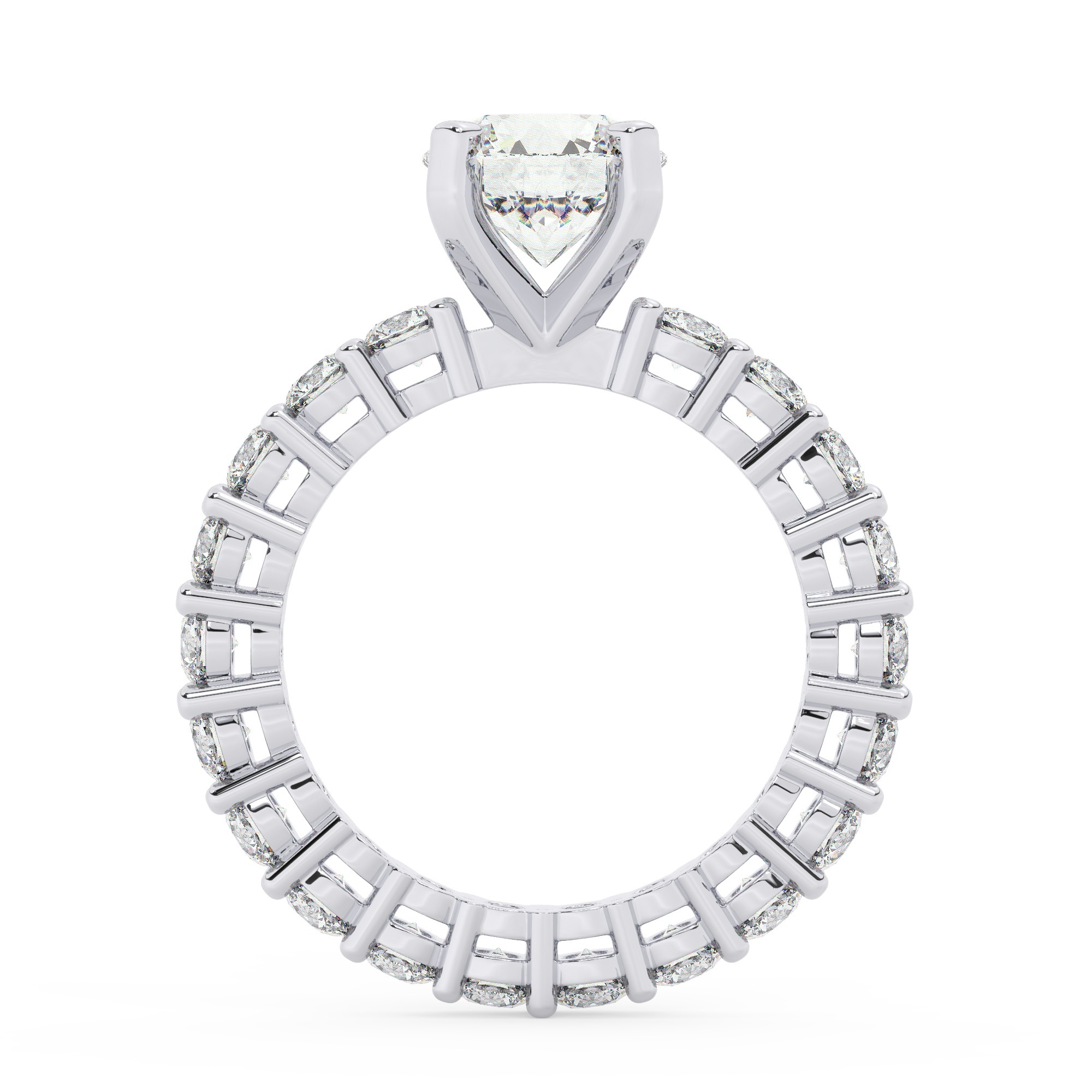 טבעת אירוסין סוליטר ומוסונייט בצדדים איטרנטיני דגם 50044 כסף מצופה זהב לבן במרכז אבן מעבדה מוסונייט 2.50 קראט בחיתוך עגול עם תעודה גמולוגית בינלאומית GRA מסביב ובצדדים אבני מעבדה מוסונייט במשקל כולל של 1.80 קראט בחיתוך עגול – תמונה 3