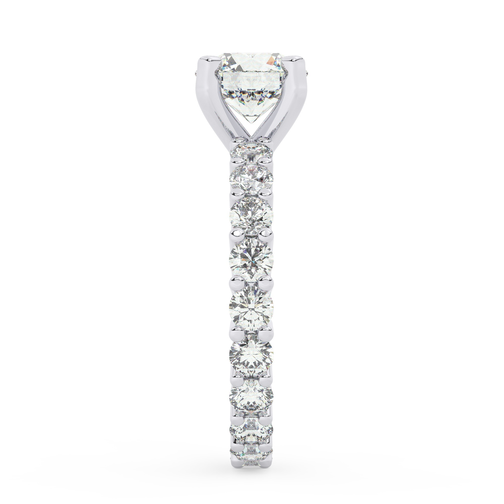 טבעת אירוסין סוליטר ומוסונייט בצדדים איטרנטיני דגם 50044 כסף מצופה זהב לבן במרכז אבן מעבדה מוסונייט 2.50 קראט בחיתוך עגול עם תעודה גמולוגית בינלאומית GRA מסביב ובצדדים אבני מעבדה מוסונייט במשקל כולל של 1.80 קראט בחיתוך עגול – תמונה 4