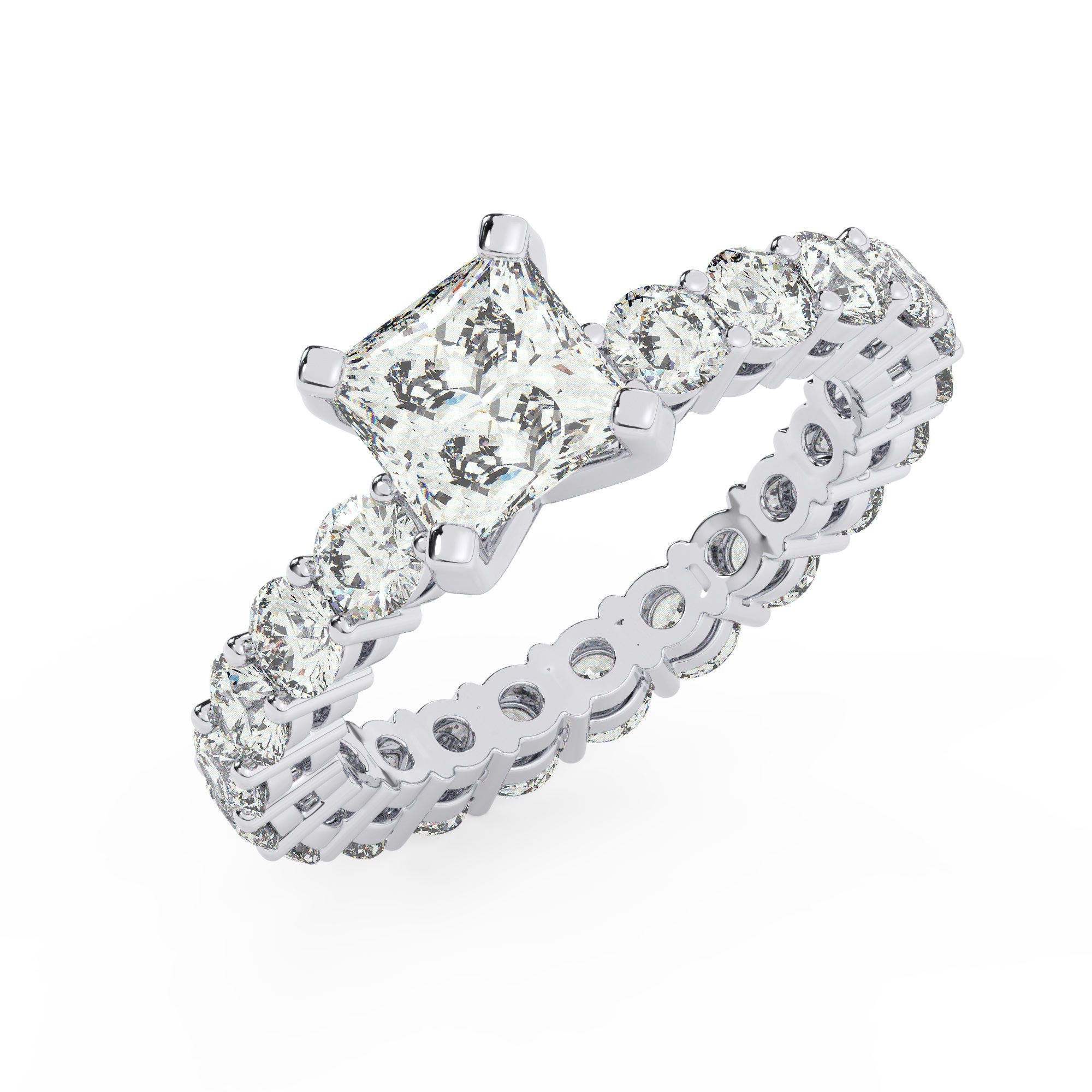 טבעת אירוסין סוליטר וזירקונים בצדדים איטרנטיני דגם 50044 זהב לבן 14 קראט במרכז זירקוניה 2 קראט בחיתוך פרינסס מסביב ובצדדים זירקונים בחיתוך עגול