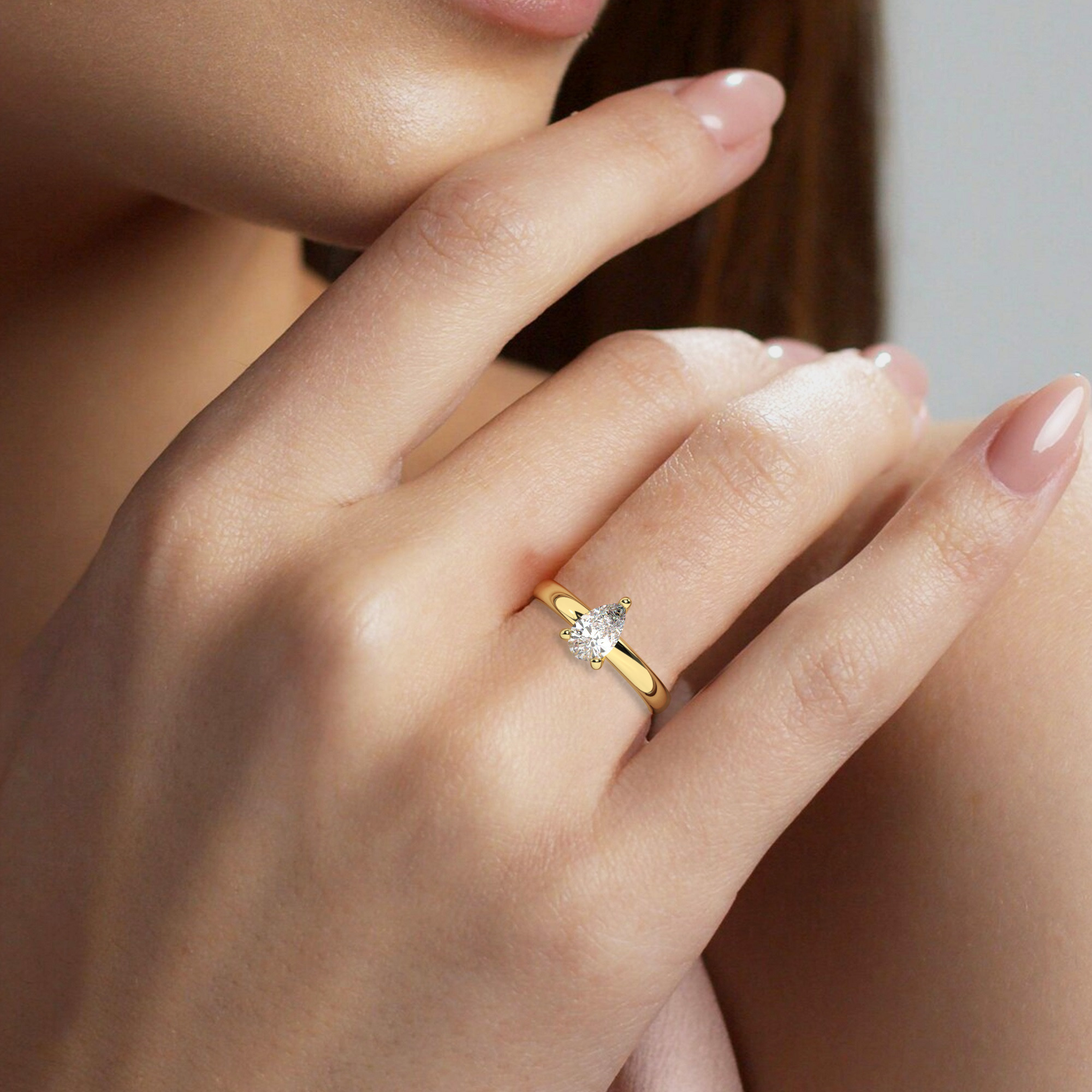 טבעת אירוסין סוליטר דגם 50047 זהב צהוב 14 קראט במרכז יהלום טבעי במשקל כולל של 1 קראט בחיתוך טיפה עם תעודה גמולוגית אמריקאית GIA – תמונה 6