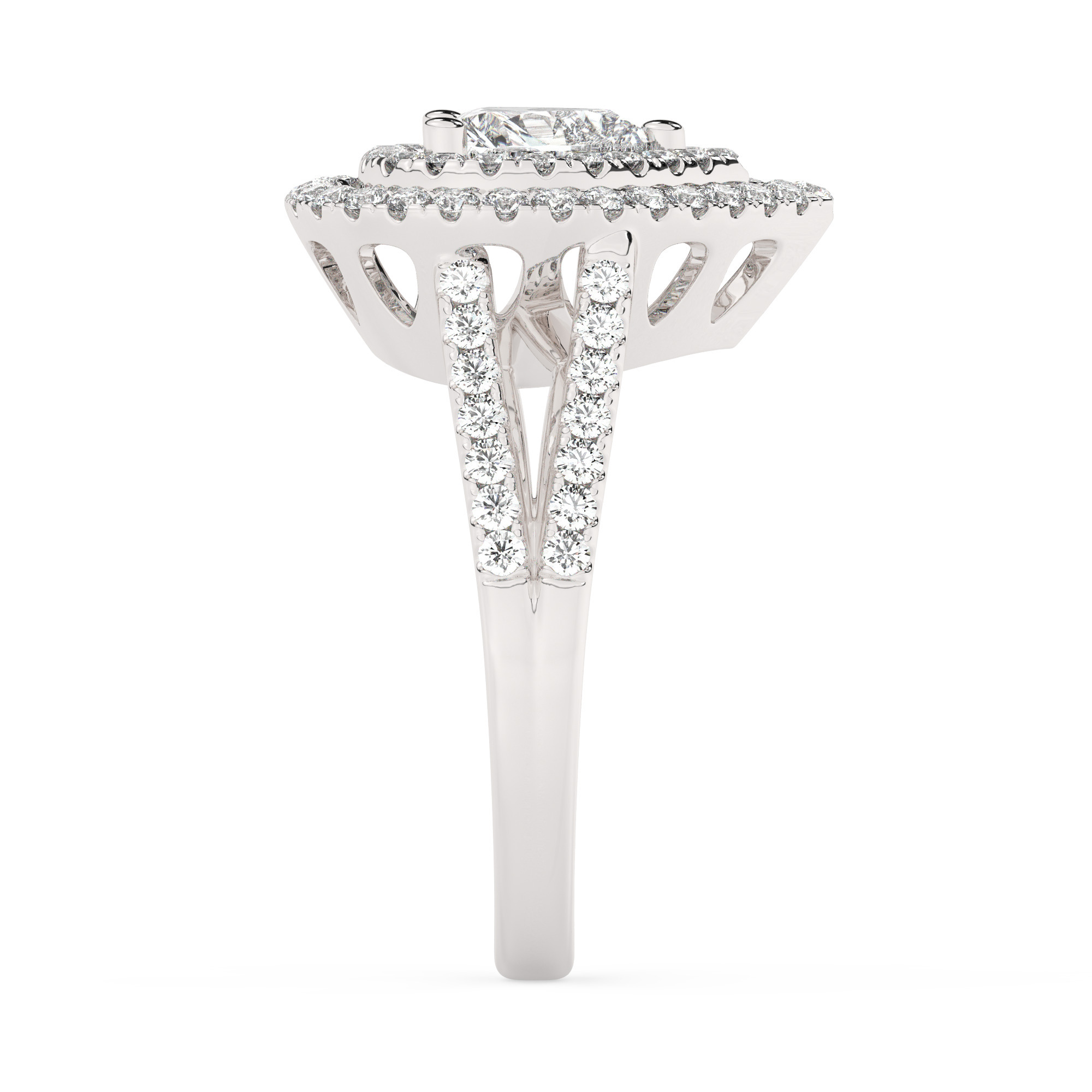 טבעת אירוסין היילו דגם 50025 כסף מצופה זהב לבן במרכז אבן מעבדה מוסונייט 3 קראט בחיתוך לב עם תעודה גמולוגית בינלאומית GRA מסביב ובצדדים אבני מעבדה מוסונייט במשקל כולל של 0.62 קראט בחיתוך עגול – תמונה 4