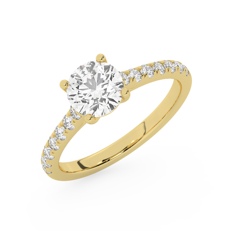 טבעת אירוסין סוליטר ויהלומים בצדדים דגם 50019 כסף מצופה זהב צהוב במרכז יהלום מעבדה 1.50 קראט בחיתוך עגול עם תעודה גמולוגית אירופאית IGI מסביב ובצדדים יהלומי מעבדה במשקל כולל של 0.28 קראט בחיתוך עגול