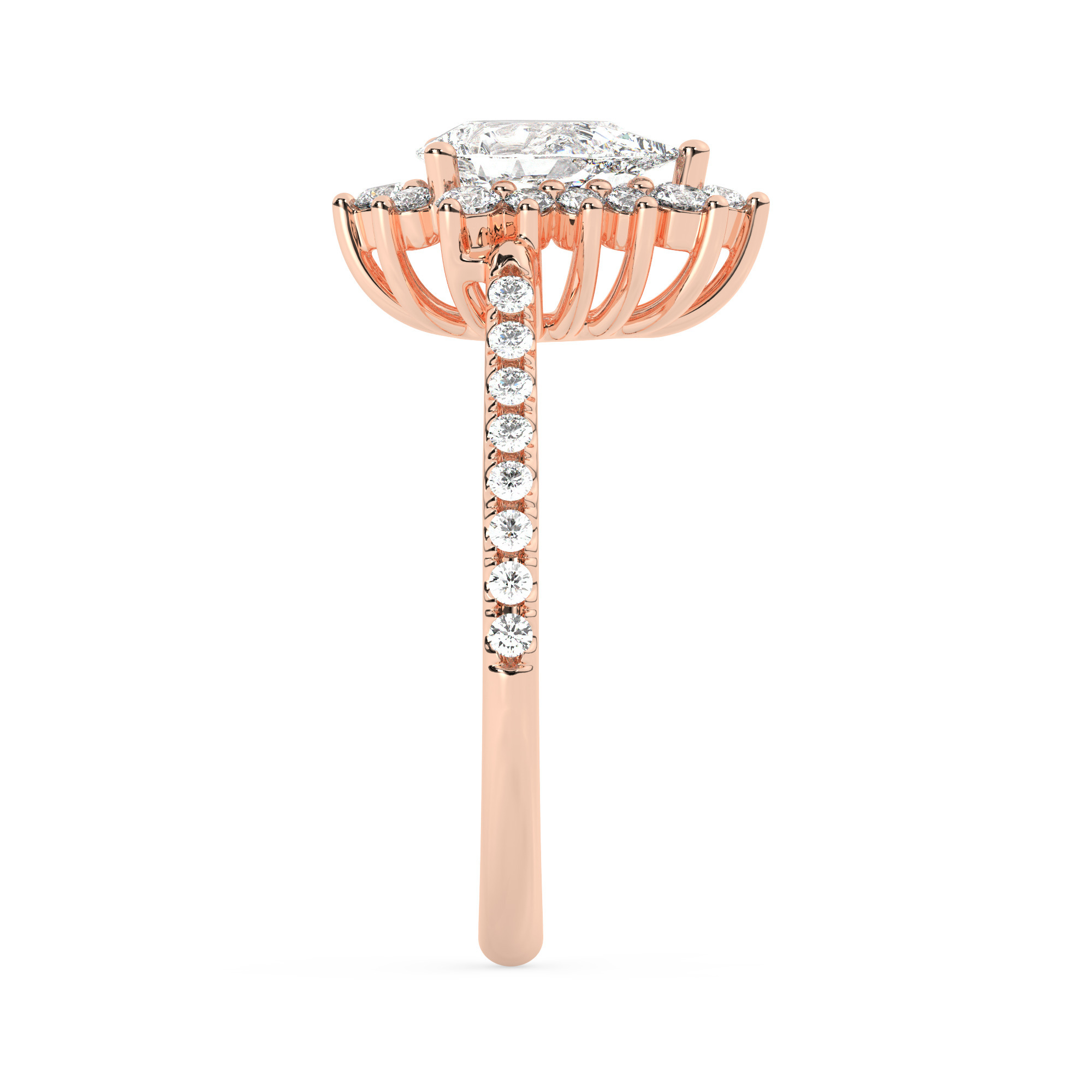 טבעת אירוסין היילו דגם 50024 כסף מצופה זהב אדום רוזגולד במרכז אבן מעבדה מוסונייט 1.50 קראט בחיתוך טיפה עם תעודה גמולוגית בינלאומית GRA מסביב ובצדדים אבני מעבדה מוסונייט במשקל כולל של 0.39 קראט בחיתוך עגול – תמונה 4