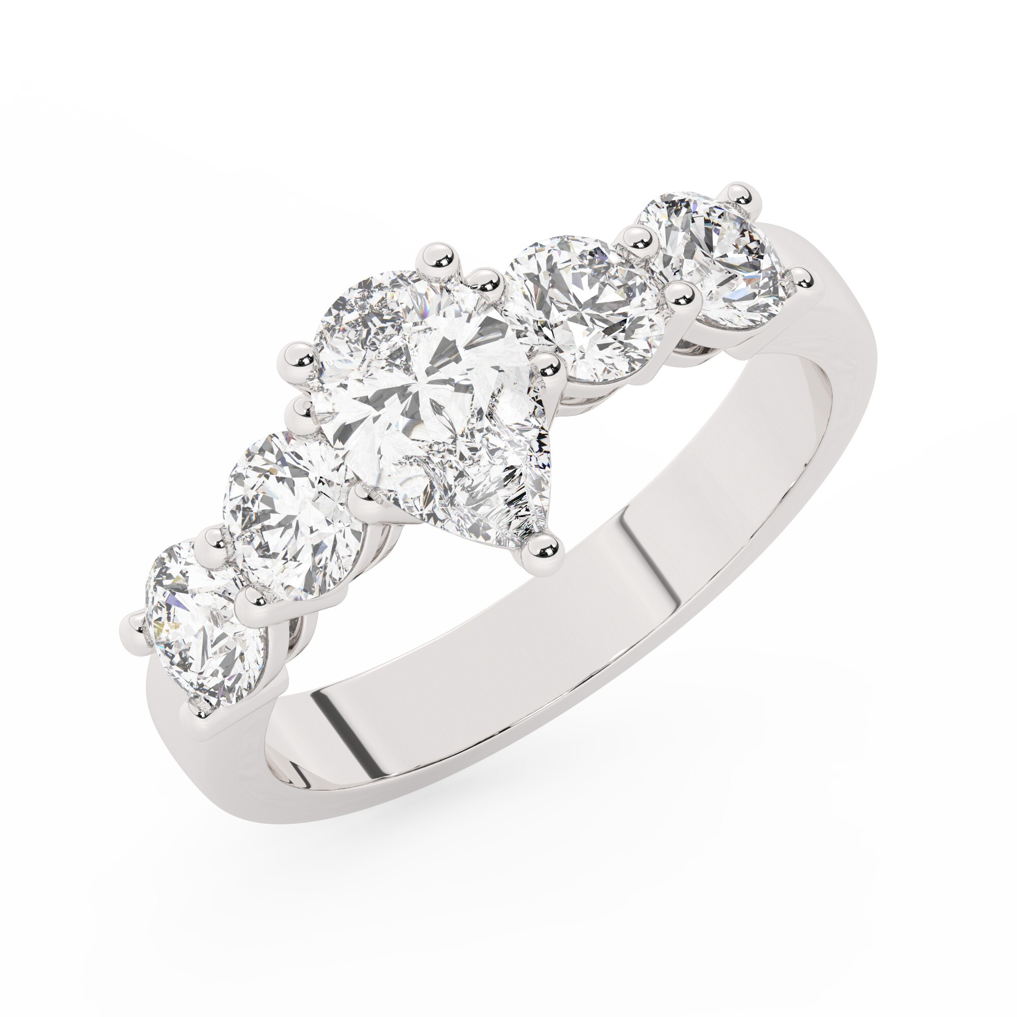 טבעת אירוסין סוליטר ומוסונייט בצדדים דגם 50030 כסף מצופה זהב לבן במרכז אבן מעבדה מוסונייט 4 קראט בחיתוך טיפה עם תעודה גמולוגית בינלאומית GRA מסביב ובצדדים אבני מעבדה מוסונייט במשקל כולל של 1.08 קראט בחיתוך עגול