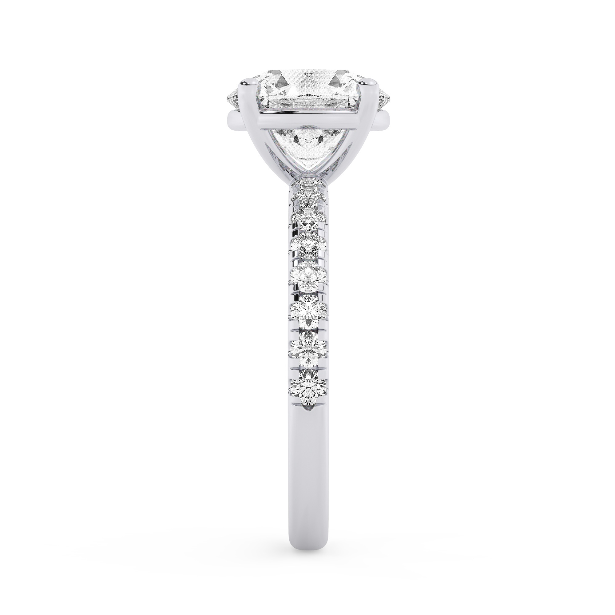 טבעת אירוסין סוליטר ומוסונייט בצדדים דגם 50037 כסף מצופה זהב לבן במרכז אבן מעבדה מוסונייט 5 קראט בחיתוך עגול עם תעודה גמולוגית בינלאומית GRA מסביב ובצדדים אבני מעבדה מוסונייט במשקל כולל של 0.32 קראט בחיתוך עגול – תמונה 4