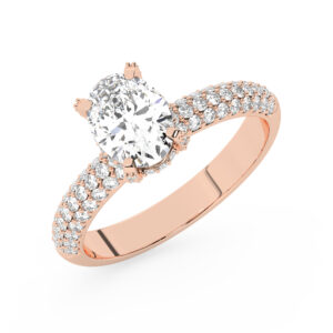 טבעת אירוסין סוליטר וזירקונים בצדדים דגם 50014 זהב אדום רוזגולד 14 קראט במרכז זירקוניה 1 קראט בחיתוך אובל מסביב ובצדדים זירקונים בחיתוך עגול