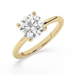 טבעת אירוסין סוליטר דגם 50016 כסף מצופה זהב צהוב במרכז יהלום מעבדה במשקל כולל של 2 קראט בחיתוך עגול עם תעודה גמולוגית אירופאית IGI