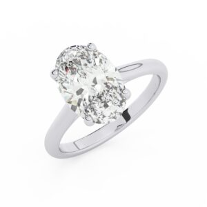 טבעת אירוסין סוליטר דגם 50029 כסף מצופה זהב לבן במרכז אבן מעבדה מוסונייט במשקל כולל של 4 קראט בחיתוך אובל עם תעודה גמולוגית בינלאומית GRA