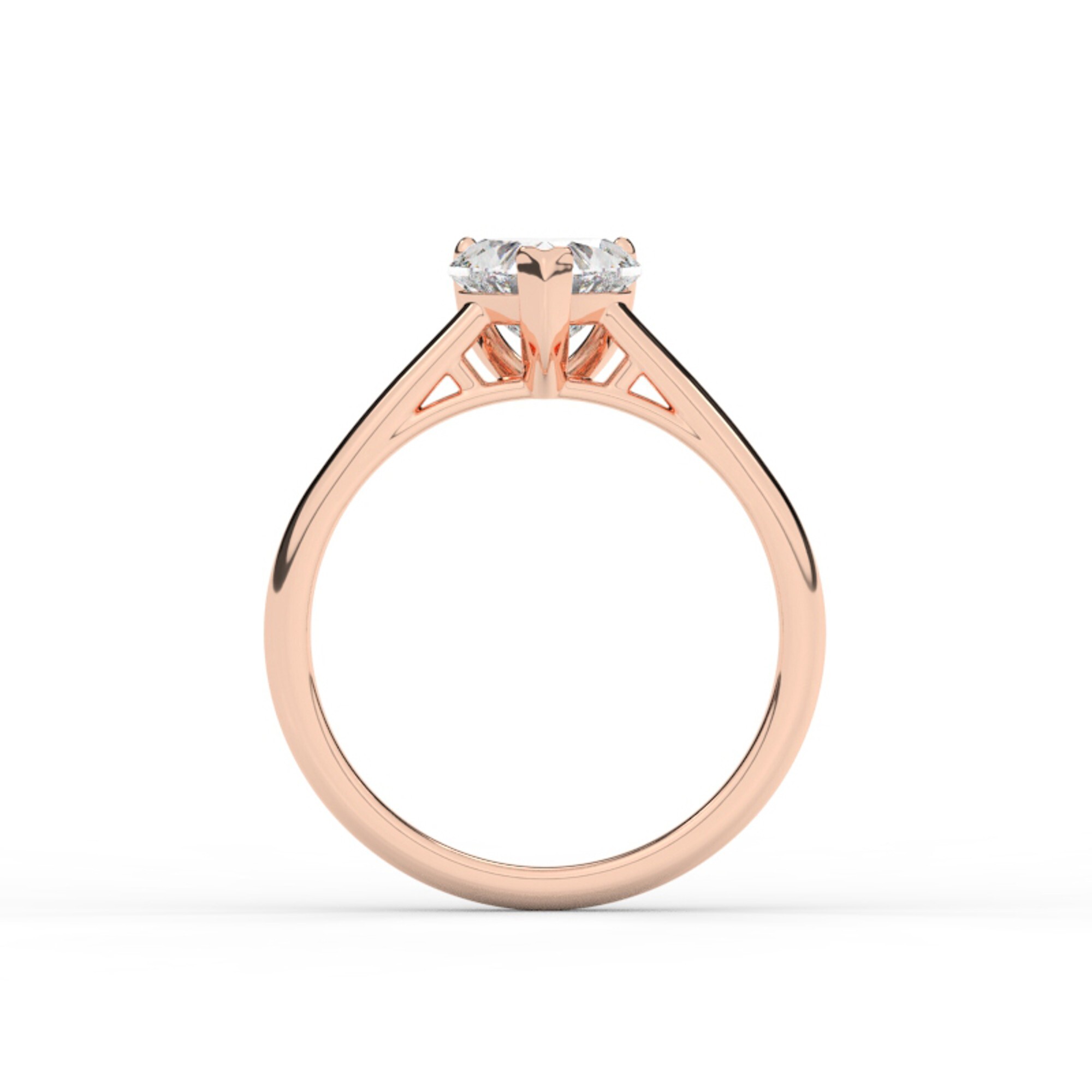 טבעת אירוסין סוליטר דגם 50029 כסף מצופה זהב אדום רוזגולד במרכז יהלום מעבדה במשקל כולל של 1.50 קראט בחיתוך לב עם תעודה גמולוגית אירופאית IGI – תמונה 3